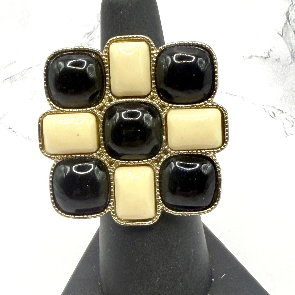 Gold Black Cream Mod Square Statement Ring Size‎ 5.5 Retro Cocktail Ring
